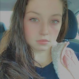 Meet your Posher, Jenna